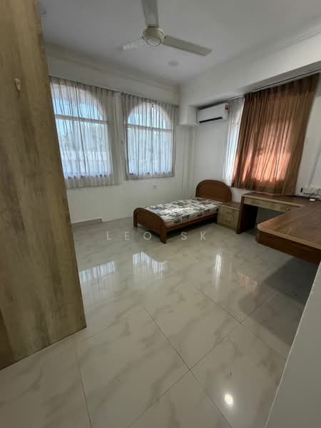 Bungalow House untuk Disewa di Taman Anak Bukit (Senai) - Leo SK - PropertyGuru.com.my