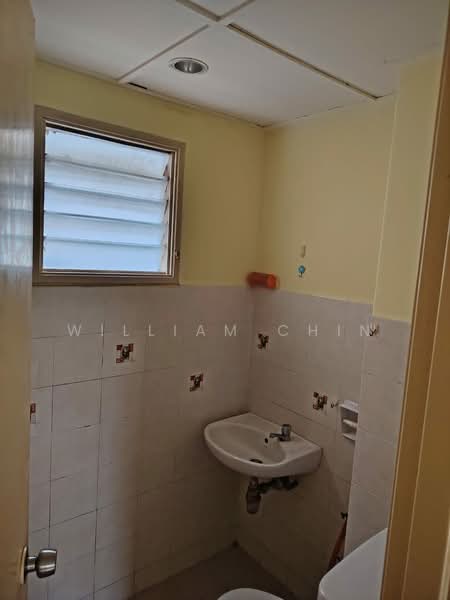 Apartment for Rent at Sri Cempaka (Puchong Jaya) - William Chin - Bathroom - PropertyGuru.com.my