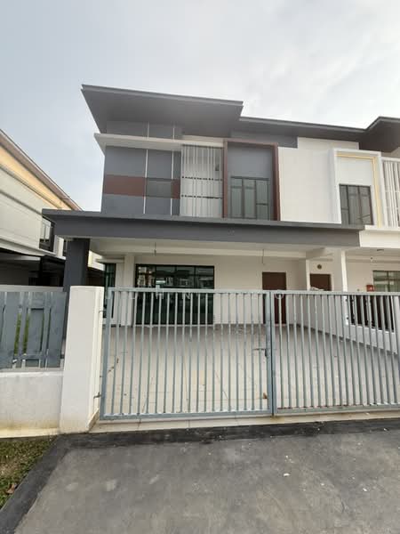 Rumah Berkembar untuk Dijual di Bandar Bestari (Klang) - John Teo - Exterior - PropertyGuru.com.my