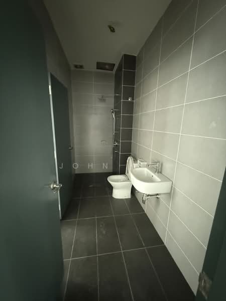 Rumah Berkembar untuk Dijual di Bandar Bestari (Klang) - John Teo - Bathroom - PropertyGuru.com.my