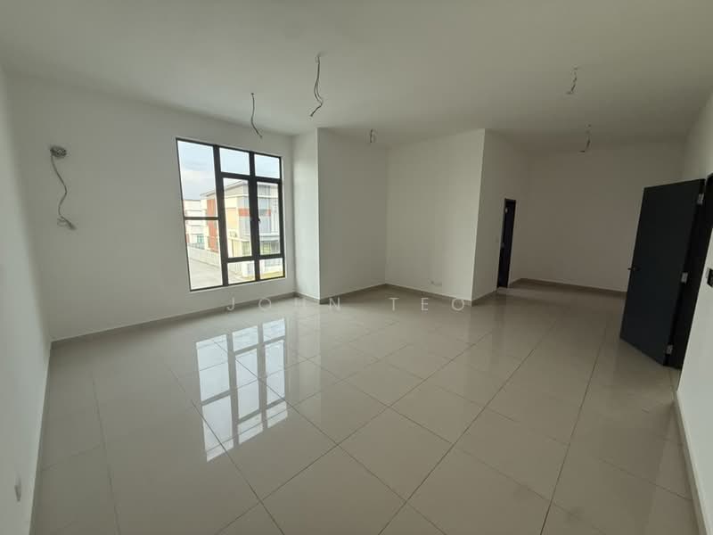 Rumah Berkembar untuk Dijual di Bandar Bestari (Klang) - John Teo - master bedroom - PropertyGuru.com.my