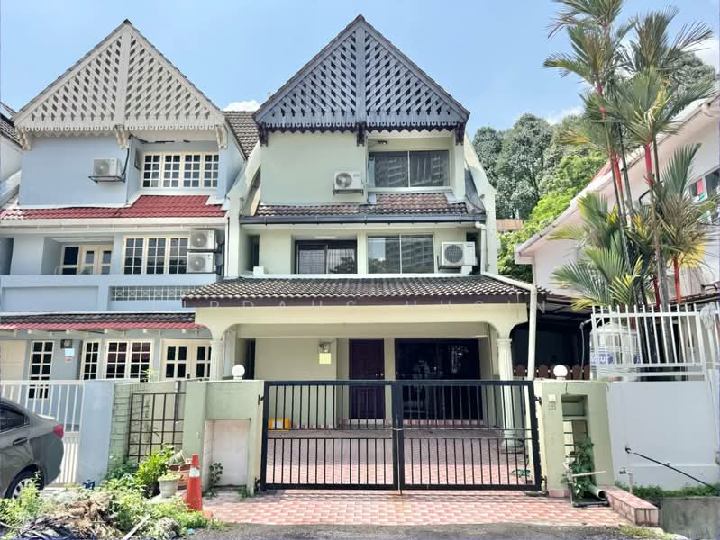 2.5-storey Terraced House for Sale in Taman Gasing Indah (Pantai) - Firdaus Husin - Exterior - PropertyGuru.com.my