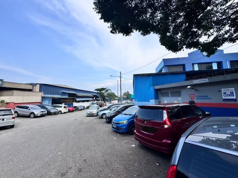Semi-D Factory for Sale in Taman Desa Cemerlang (Ulu Tiram) - Carson . - Exterior - PropertyGuru.com.my