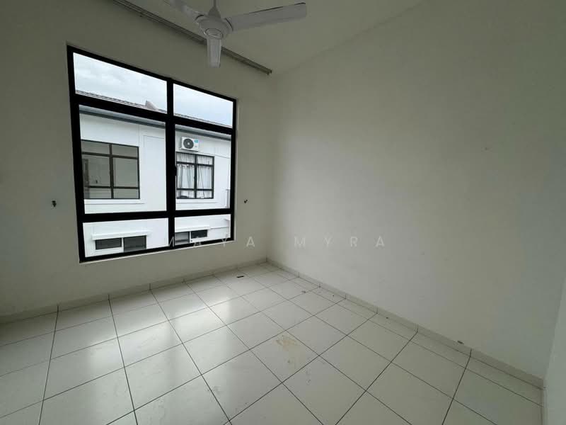 Rumah Teres 2 Tingkat untuk Dijual di Eco Grandeur (Puncak Alam) - Maya Myra - Interior - PropertyGuru.com.my
