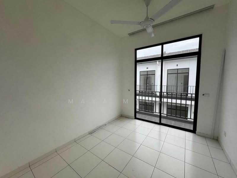 Rumah Teres 2 Tingkat untuk Dijual di Eco Grandeur (Puncak Alam) - Maya Myra - Interior - PropertyGuru.com.my