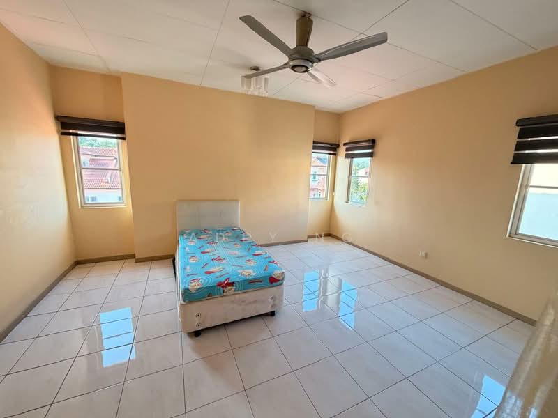 Semi-Detached House for Sale in Batu 9 (Cheras) - Addy Ng - Bedroom - PropertyGuru.com.my