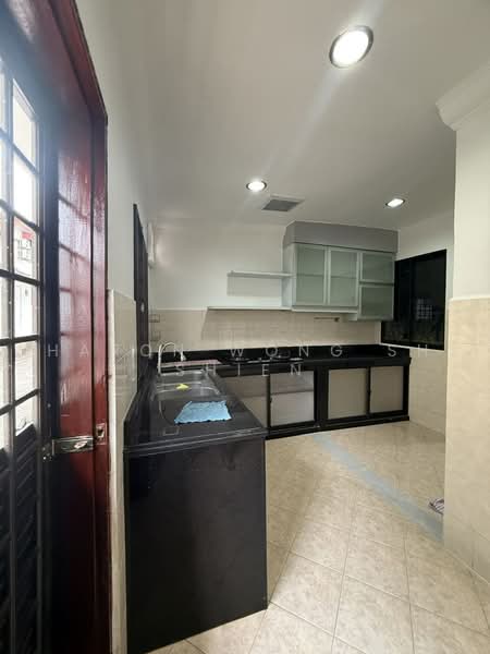 Rumah Teres 2-Tingkat untuk Disewa di Bukit Indah (Iskandar Puteri (Nusajaya)) - Sharon Wong Shu Shien - Kitchen - PropertyGuru.com.my