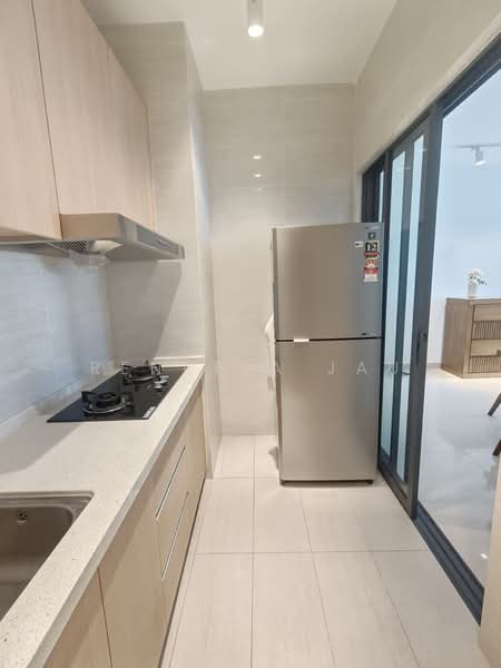 Servis Apartment untuk Disewa di Aradia Residence @ Lake City KL North - Renetta Jau - Kitchen - PropertyGuru.com.my