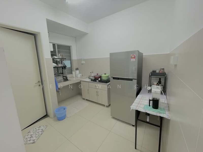 Kondominium untuk Dijual di Hijauan Puteri Condominium - Yeong Wan Chi - Kitchen - PropertyGuru.com.my