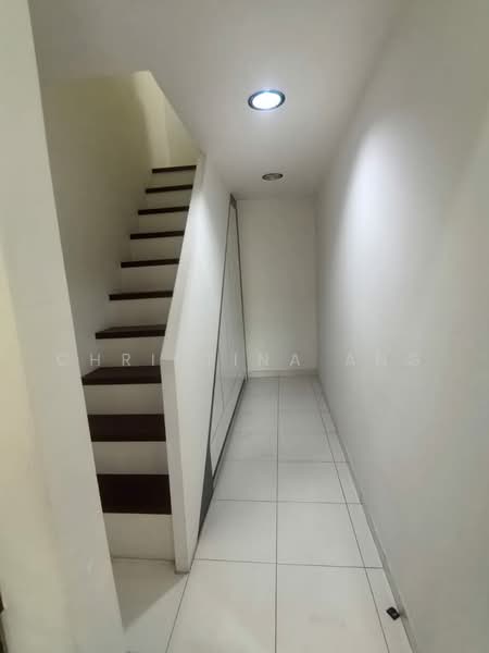 Rumah Teres 2 Tingkat untuk Disewa di Taman Setia Indah (Tebrau) - Christina Ang - Interior - PropertyGuru.com.my
