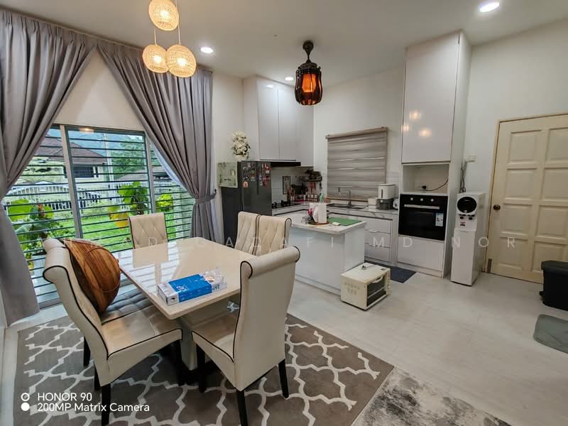 Bungalow House for Sale in Hulu Langat (Selangor) - Ahmad Gadafi Md Nor - Dining Room - PropertyGuru.com.my