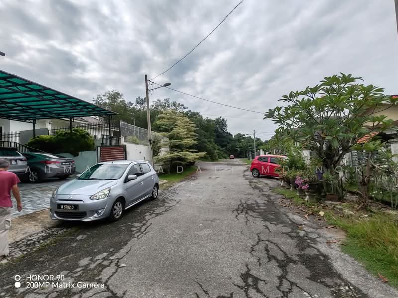 Bungalow House for Sale in Hulu Langat (Selangor) - Ahmad Gadafi Md Nor - Exterior - PropertyGuru.com.my