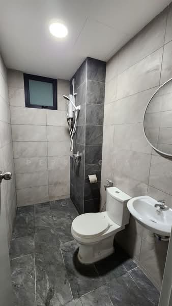 Kondominium untuk Disewa di Residensi Bintang - Perry Chai - Bathroom - PropertyGuru.com.my