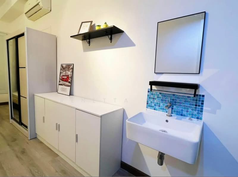 Servis Apartment untuk Disewa di Cubic Botanical - Renetta Jau - Bathroom - PropertyGuru.com.my