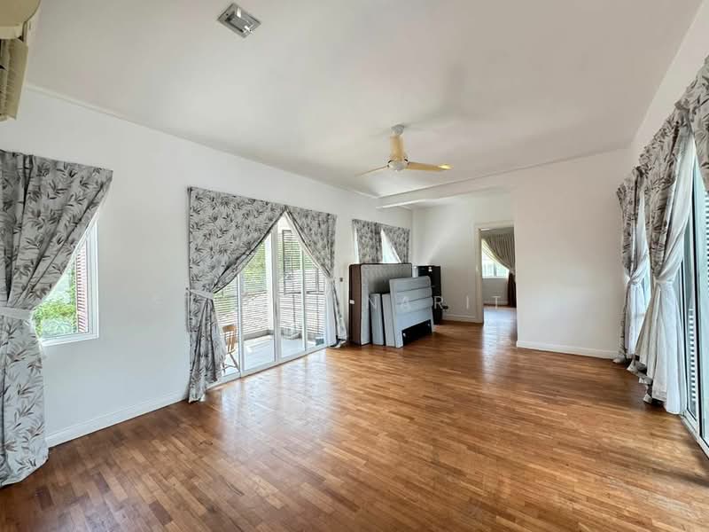Bungalow House for Sale in East Ledang (Iskandar Puteri (Nusajaya)) - Stella Narita - Living Room - PropertyGuru.com.my