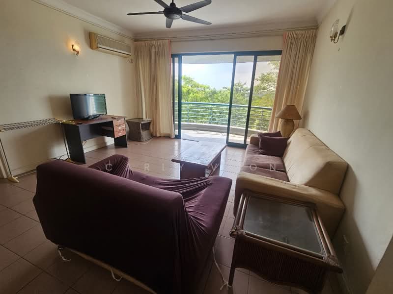 Kondominium untuk Dijual di The Straits View Condominium - Carly Voon - Living Room - PropertyGuru.com.my