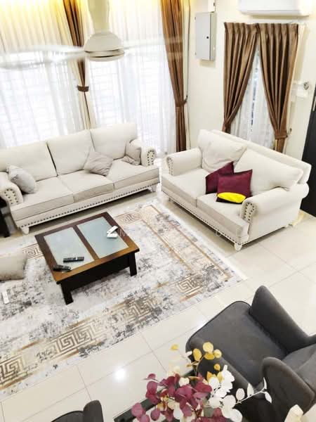 Rumah Berkembar untuk Dijual di Bandar Baru Bangi (Selangor) - Syima Ujud - Living Room - PropertyGuru.com.my