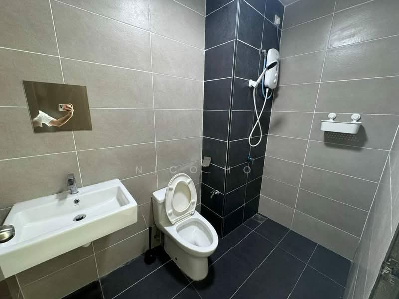 Service Residence for Sale at Wave @ Marina Cove - Nico Ho - Bathroom - PropertyGuru.com.my