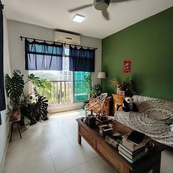 Condominium for Sale at Villa Park - Wan Hung Liew - Living Room - PropertyGuru.com.my