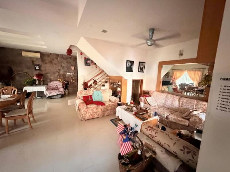 Semi-Detached House for Sale in Batu 9 (Cheras) - Addy Ng - Living Room - PropertyGuru.com.my