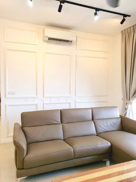 Servis Apartment untuk Disewa di NOVUM - Renetta Jau - Living Room - PropertyGuru.com.my