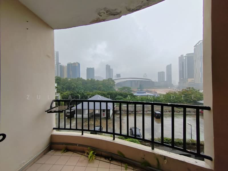 Kondominium untuk Disewa di Sri Putramas - Zulhaikal Asmadee - Balcony - PropertyGuru.com.my