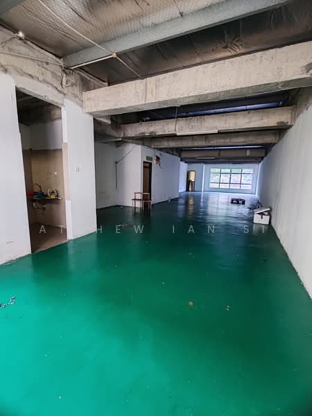 Kedai / Pejabat untuk Dijual di Seksyen U1 (Glenmarie) - Matthew Ian Sim - Interior - PropertyGuru.com.my