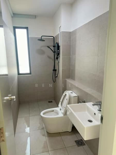 Terraced House for Rent in Johor Bahru (Johor) - Ben Lee - Bathroom - PropertyGuru.com.my