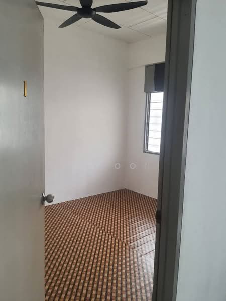 Rumah Flat untuk Dijual di Taman Belimbing II - CC Ooi - Interior - PropertyGuru.com.my