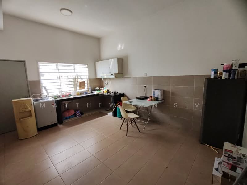 Rumah Bandar untuk Disewa di Bandar Saujana Putra (Tanjong Duabelas) - Matthew Ian Sim - Kitchen - PropertyGuru.com.my