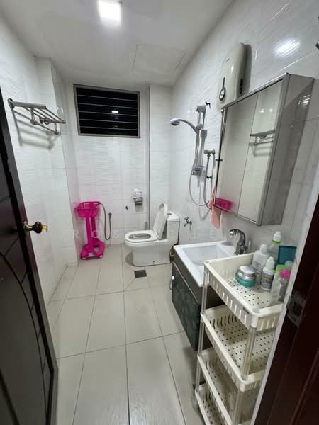 Condominium for Rent at Bangunan Choo Cheng Khay - Rose Chew - PropertyGuru.com.my