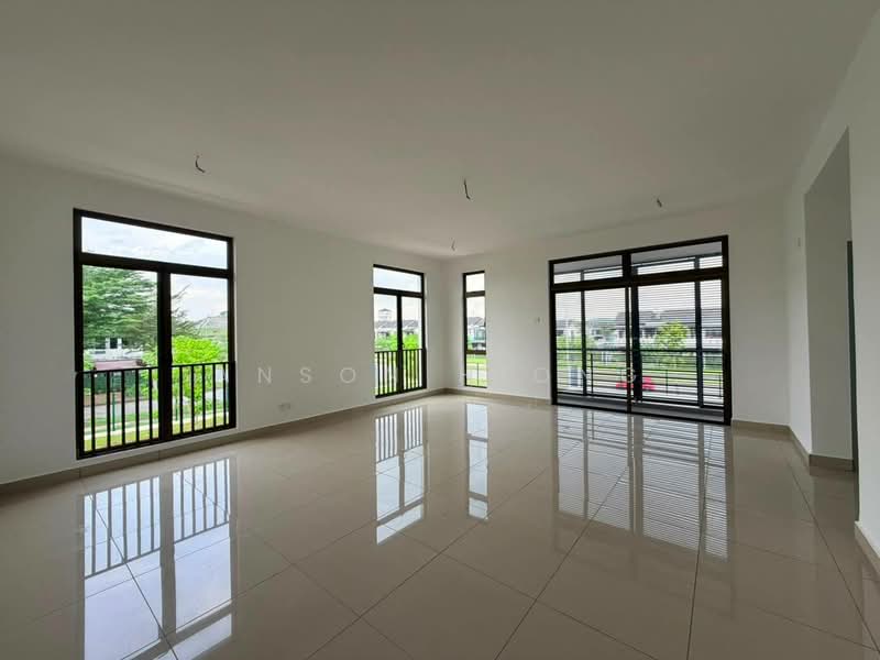 Rumah Teres 2 Tingkat untuk Disewa di Mutiara Rini (Skudai) - Anson Hiong - Living Room - PropertyGuru.com.my