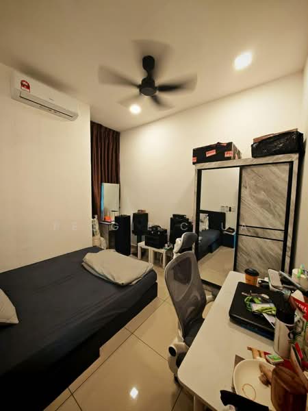Rumah Teres 2 Tingkat untuk Disewa di Bandar Putra (Kulai) - Peggie Chua - Bedroom - PropertyGuru.com.my