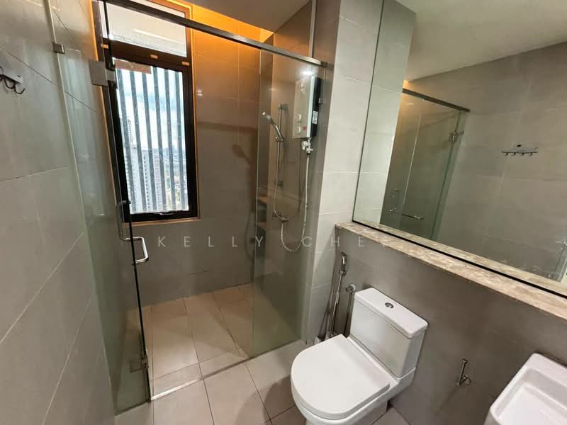 Kondominium untuk Disewa di Grand Medini - Kelly Chen - Bathroom - PropertyGuru.com.my