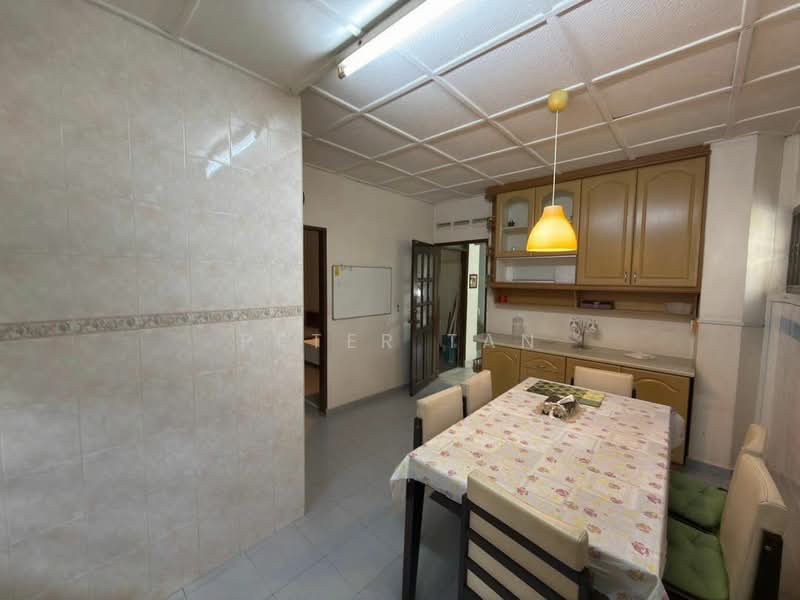 Rumah Berkembar untuk Dijual di Taman Sentosa (Johor Bahru) - Peter Tan - PropertyGuru.com.my