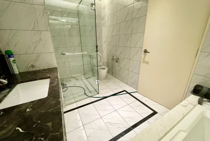 Service Residence for Rent at Dorsett Residences Sri Hartamas - Jessica Lim - Bathroom - PropertyGuru.com.my