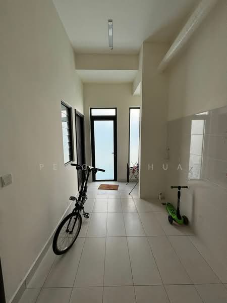 Terraced House for Rent in Medini (Iskandar Puteri (Nusajaya)) - Peggie Chua - Entrance - PropertyGuru.com.my
