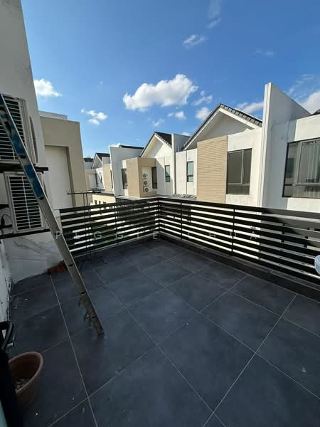 Terraced House for Rent in Medini (Iskandar Puteri (Nusajaya)) - Peggie Chua - Balcony - PropertyGuru.com.my