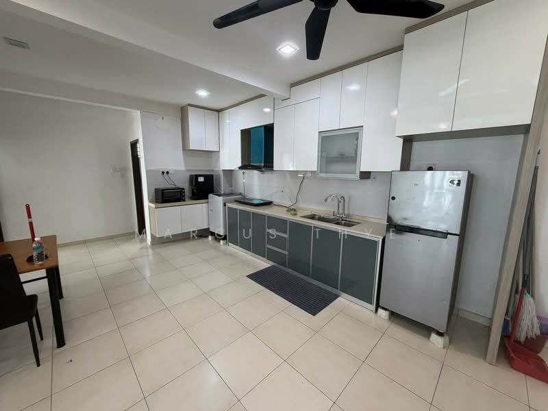 Service Residence for Sale at The Garden Residences - Marcus Thye - Kitchen - PropertyGuru.com.my