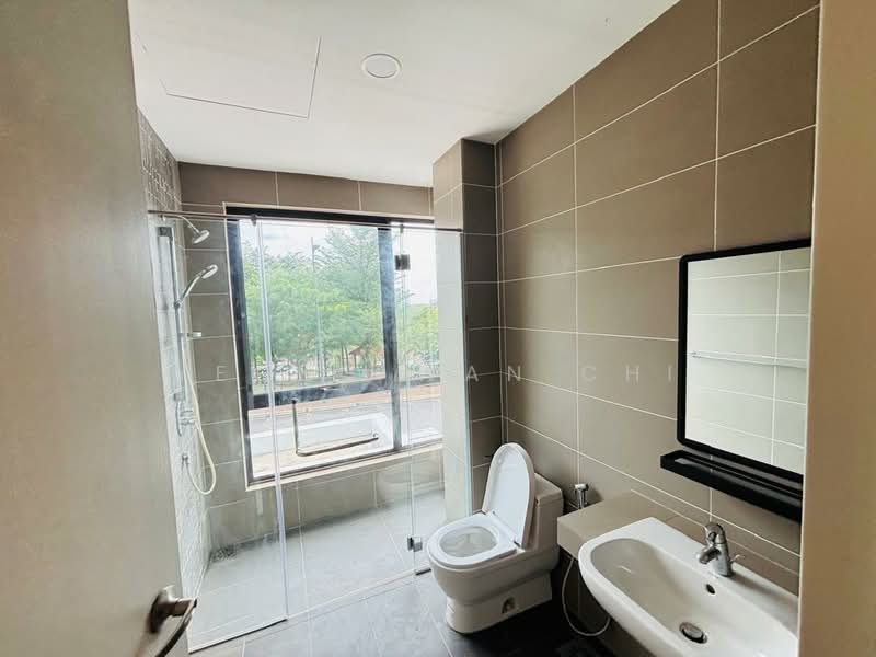 Semi-Detached House for Sale in Puchong (Selangor) - Yeong Wan Chi - PropertyGuru.com.my