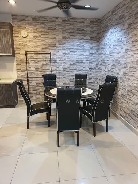 Rumah Bandar untuk Dijual di 16 Sierra (Puchong) - Yeong Wan Chi - Dining Room - PropertyGuru.com.my