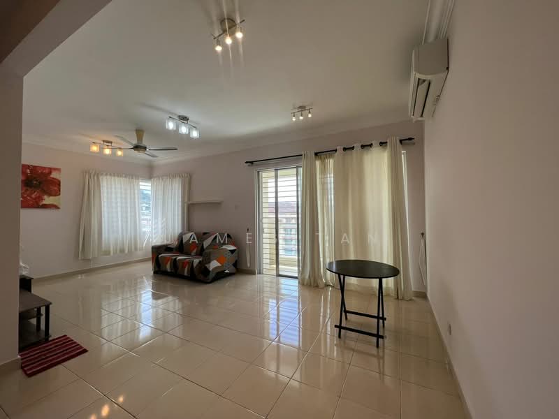 Kondominium untuk Dijual di Platinum Hill PV 8 - James Tan - Living Room - PropertyGuru.com.my