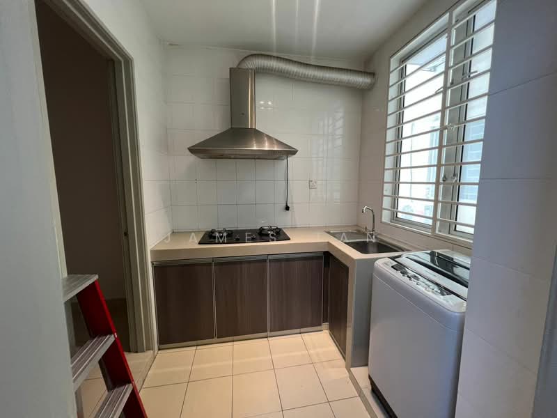 Kondominium untuk Dijual di Platinum Hill PV 8 - James Tan - Kitchen - PropertyGuru.com.my