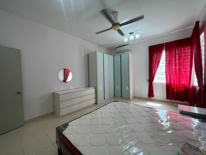 Kondominium untuk Dijual di Platinum Hill PV 8 - James Tan - Bedroom - PropertyGuru.com.my