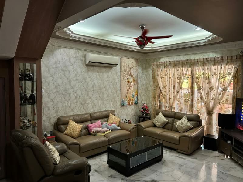 Rumah Teres 2 Tingkat untuk Dijual di Taman Rasah Jaya (Rasah) - Nicky Chua - Living Room - PropertyGuru.com.my