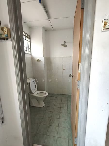 2-storey Terraced House for Sale in Shah Alam (Selangor) - Saran SK - Bathroom - PropertyGuru.com.my