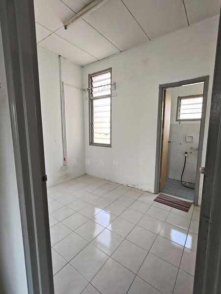 2-storey Terraced House for Sale in Shah Alam (Selangor) - Saran SK - Bathroom - PropertyGuru.com.my