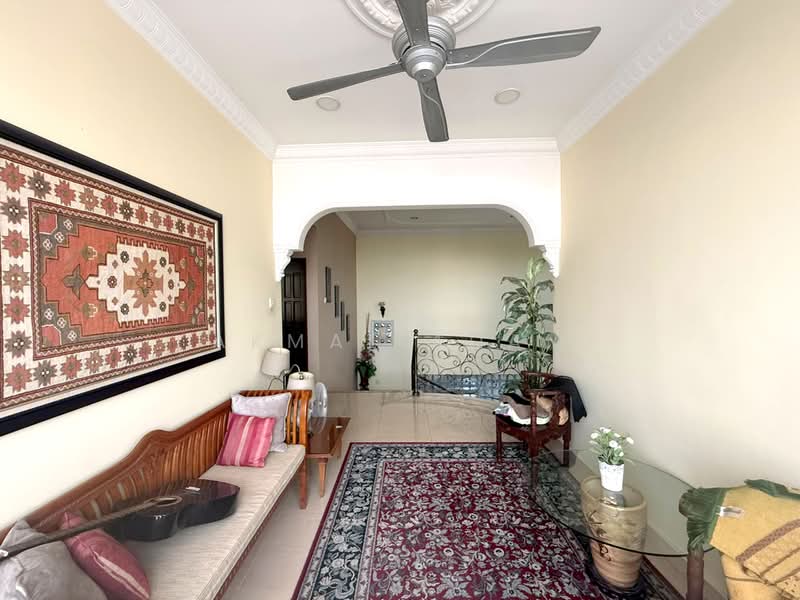 Rumah Banglo untuk Dijual di Kota Damansara (Selangor) - Akmal Adam - Living Room - PropertyGuru.com.my