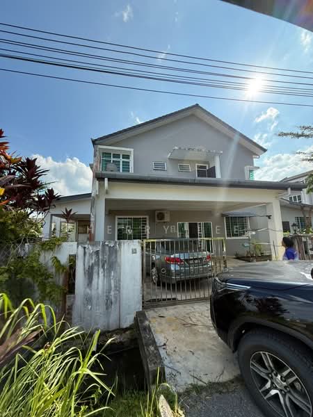 Semi-Detached House for Sale in Samarahan (Sarawak) - Cherry Lee - PropertyGuru.com.my