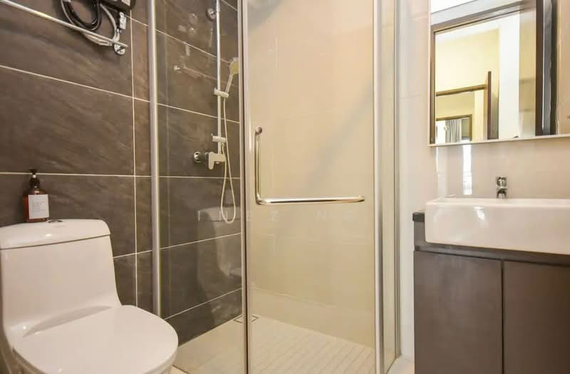 Kondominium untuk Disewa di Bay Point @ Country Garden Danga Bay - Inez Ng - Bathroom - PropertyGuru.com.my